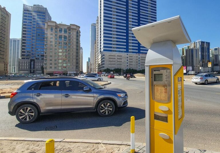 how to pay parking in sharjah Free parking in sharjah