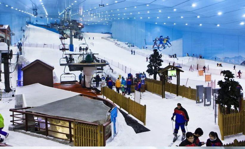 image 36 5 Reasons Ski Dubai is perfect for First-Time Skiers and Snowboarders