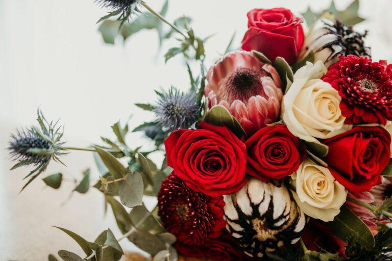 Best Winter Flowers for Stunning Bouquets