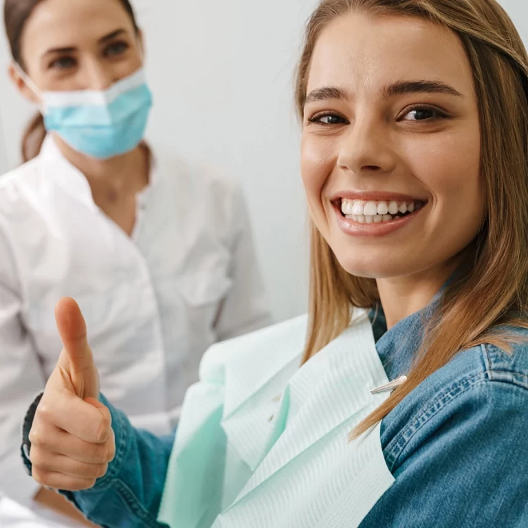 How to Find a Reliable Cosmetic Dentist Newtown? A Complete Guide