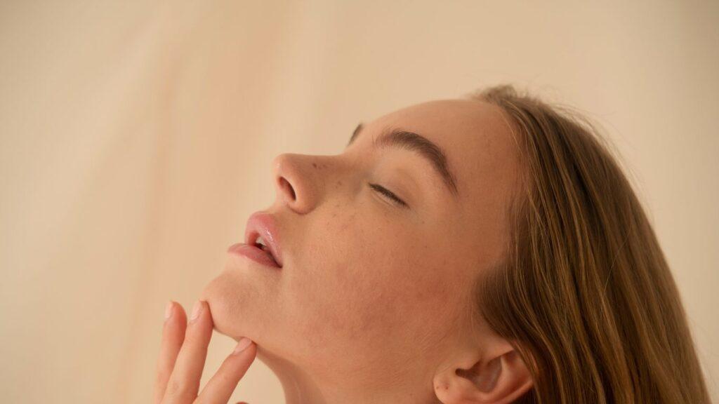 Untitled design 15 1 Exploring the Best Chin Liposuction NYC: Your Guide to Facial Contouring