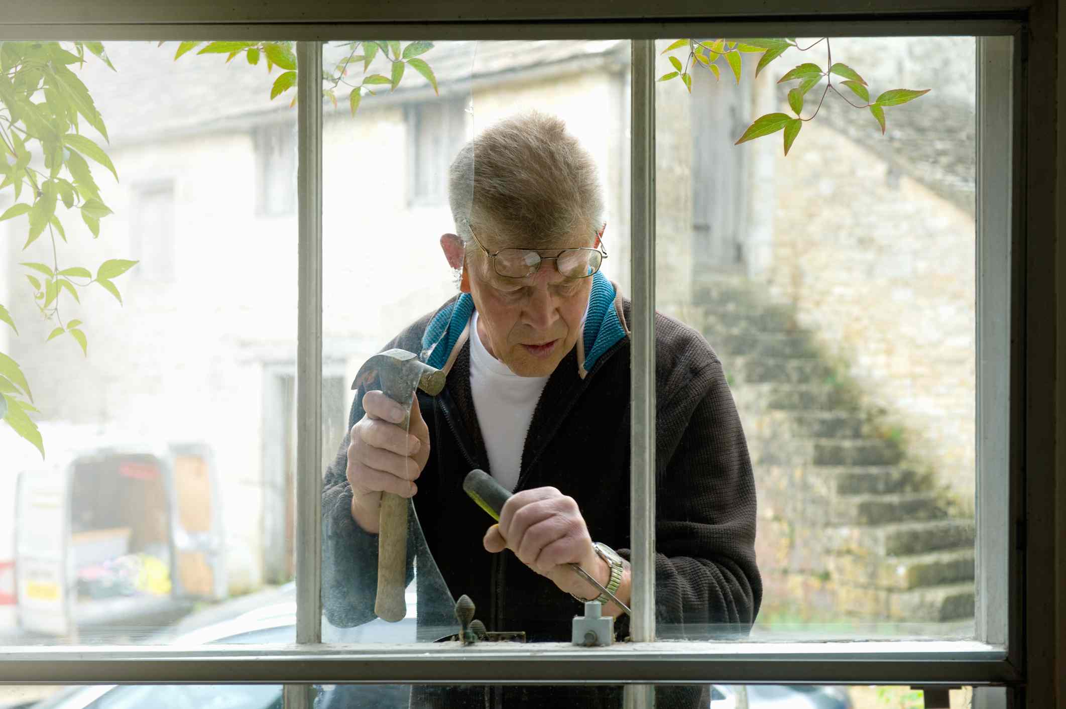 replace broken window glass replace broken window glass