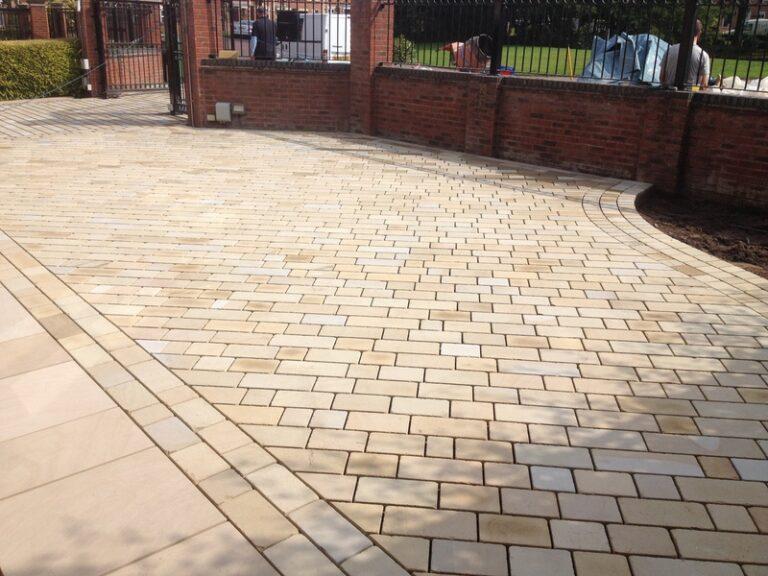 Bromley’s Leading Paving Experts: Crafting Beautiful and Long-lasting Patios