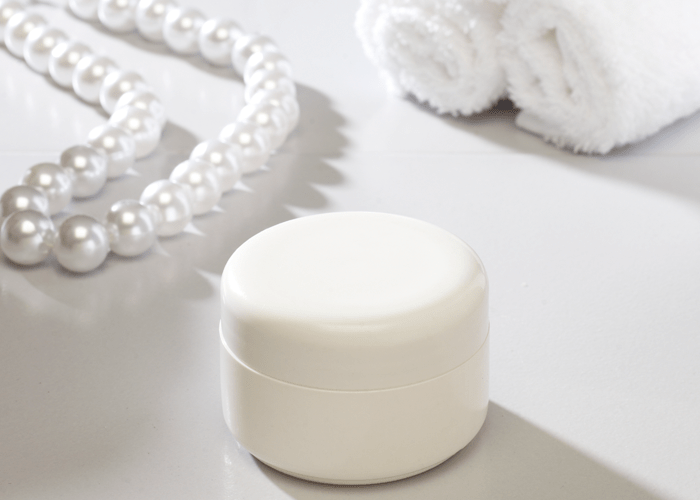 1095028574producthome cc2 1 How Natural Skin Care Product Manufacturers Are Redefining Clean Beauty