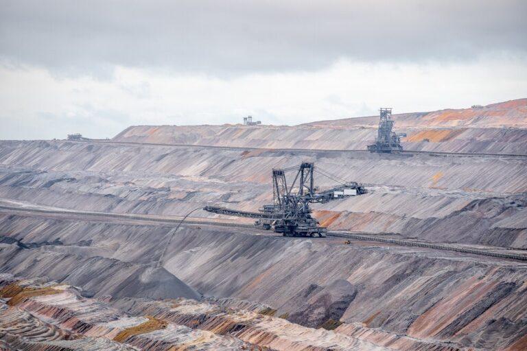 Whose Interests Are Protected During the Process of Selling Mineral Rights in Texas?