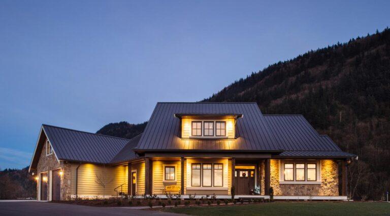 Custom Homes and Renovations