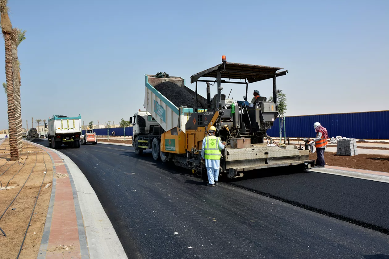 Asphalt Resurfacing & Overlays