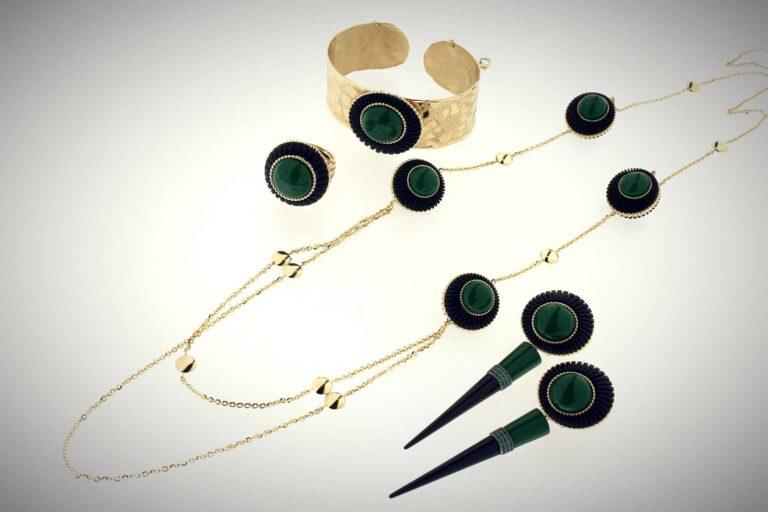 Gold Jewellers in Dubai: Expert Tips for Buying on a Budget